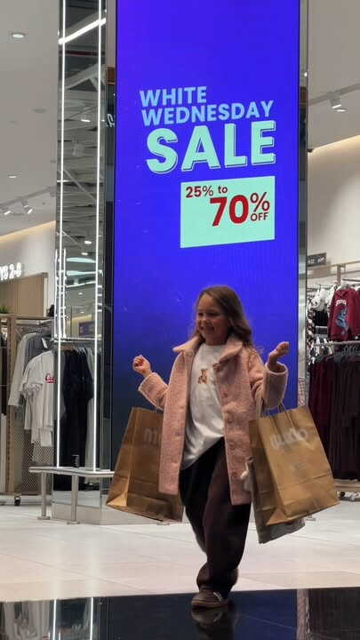 Sale in City Max
