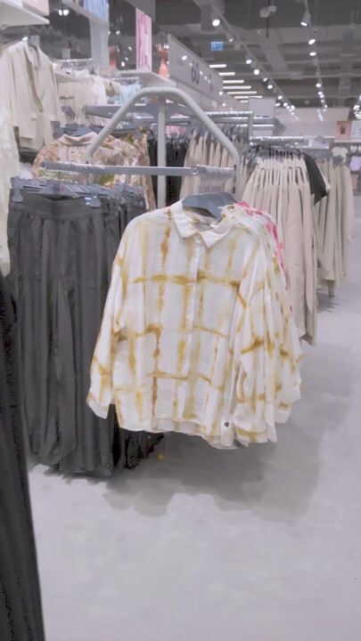 Sale in City Max