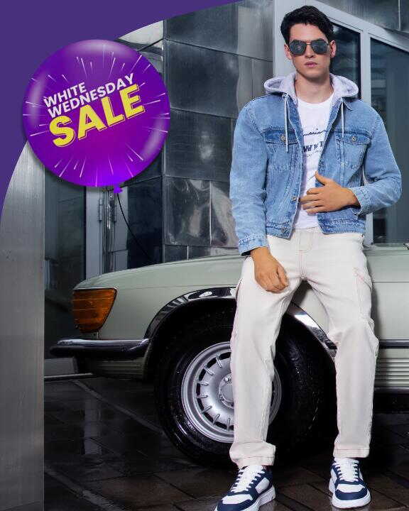 Sale in City Max
