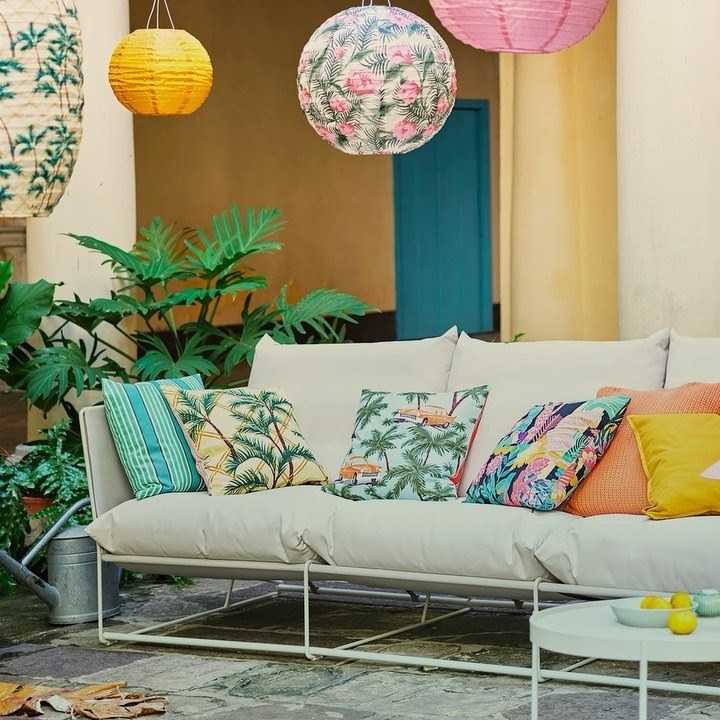 Sale in IKEA